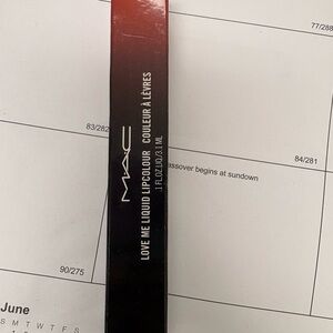 MAC Cosmetics Love Me Liquid Lipcolour - Deep Red